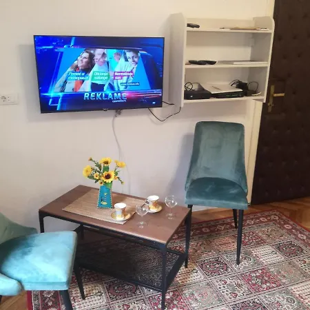 Enjoy Apartment *